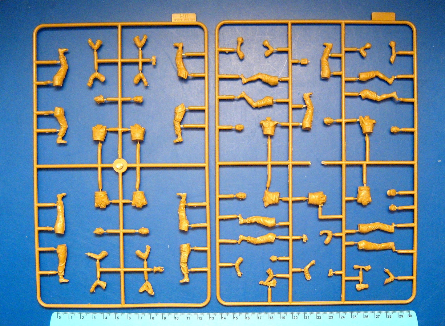 Head to Head – The Huey (Vietnam War series) (1:35)