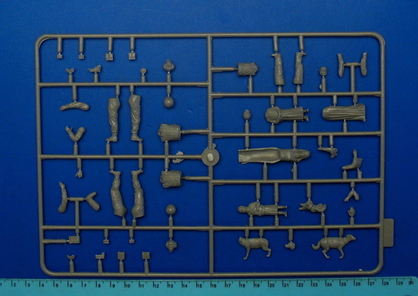 “Here is Snickers, help yourself, please…” (1:35)